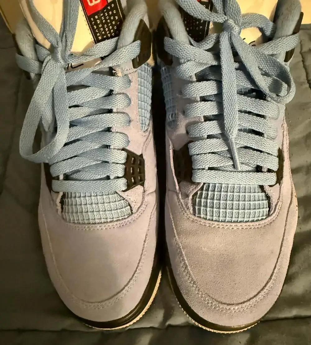 Air Jordan 4 Retro University Blue